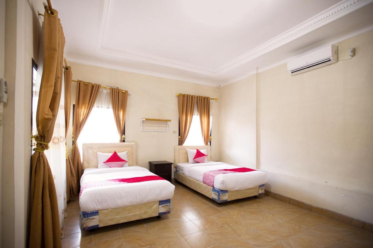 Oyo 3207 Hotel Gracia Bandar Lampung Dış mekan fotoğraf